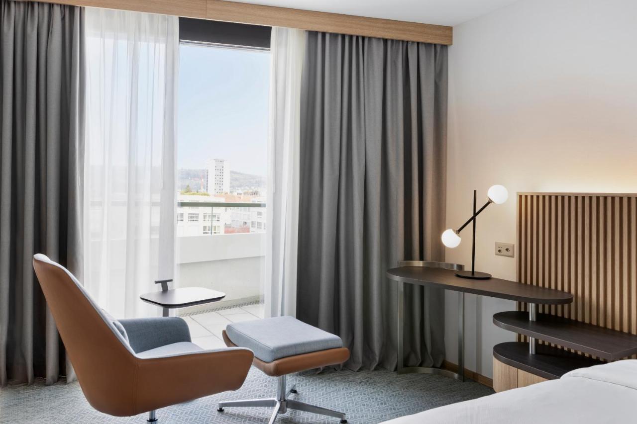 Courtyard By Marriott Biel Bienne Hotel Exterior photo