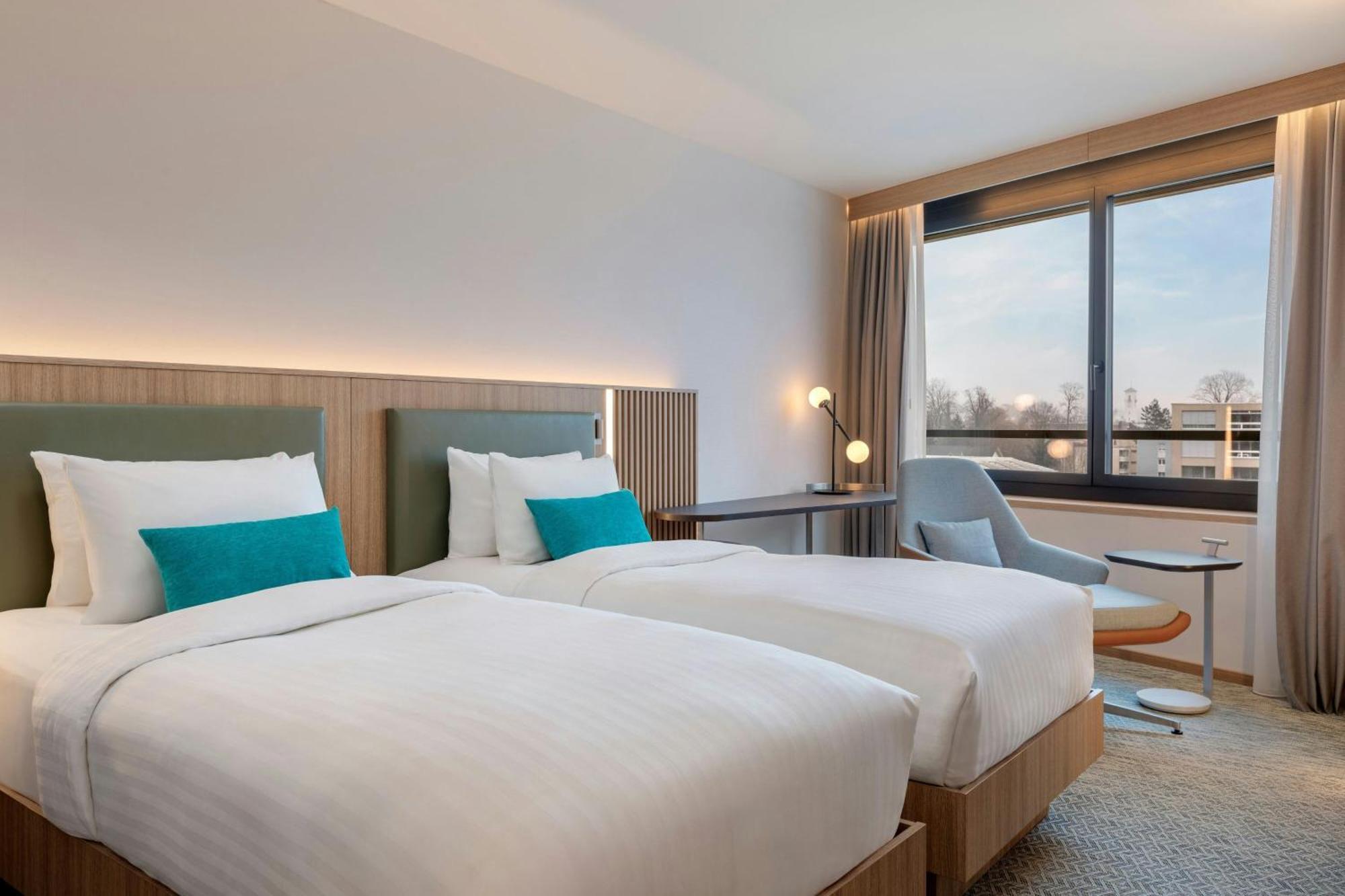 Courtyard By Marriott Biel Bienne Hotel Exterior photo